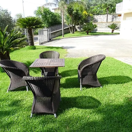 Nucria - Bed & Breakfast Nocera Terinese