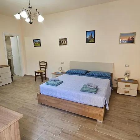 Nucria - Oda ve Kahvaltı 3*